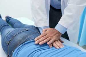 How Chiropractor Treat Hip Pain