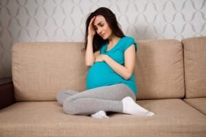 How Do You Crack Your Back While Pregnant?